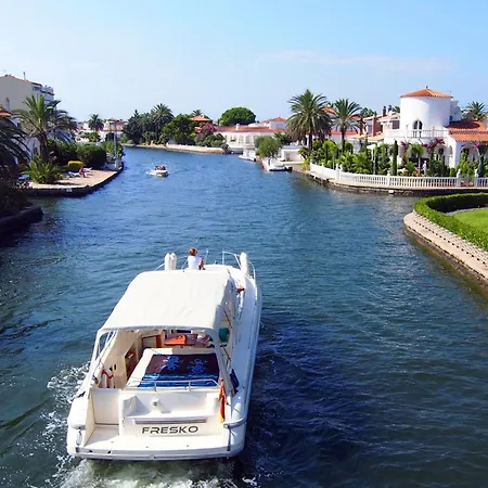 Apartman Club Nautic-30 By Interhome Empuriabrava